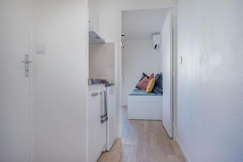 Appartement Climatise Avec Terrasse Tout Equipe A 5Min De La Gare St Charles Marselha Exterior foto